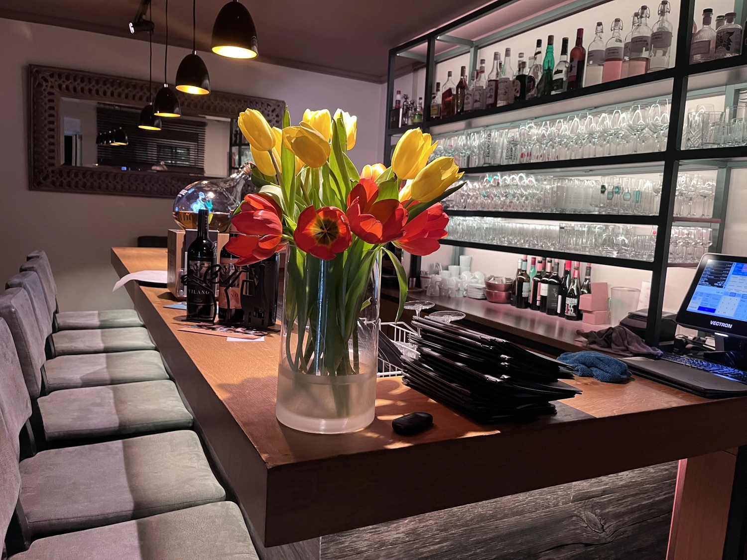 Neuling Weinbar - Gastronomie - Restaurant